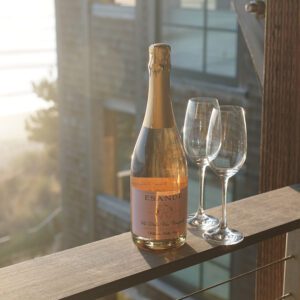 ESANDE Sparkling Rose Wine 2022, La Dolce Vita Vineyards